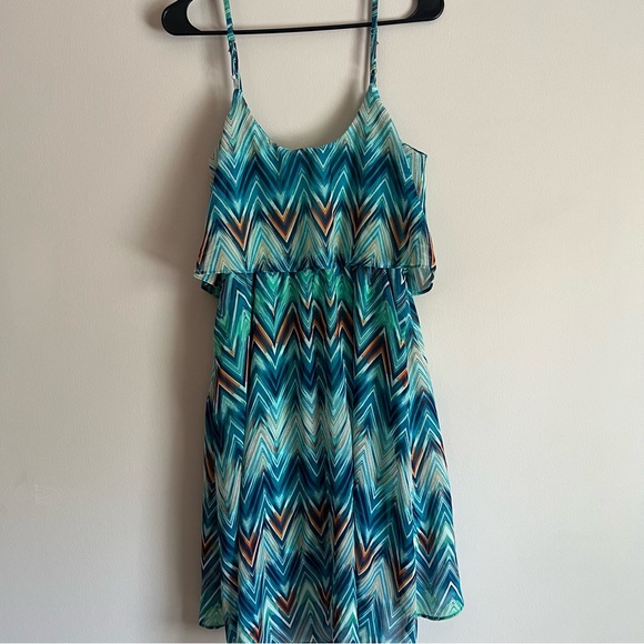 Rue21. Size L (Juniors) Dress - Picture 3 of 5